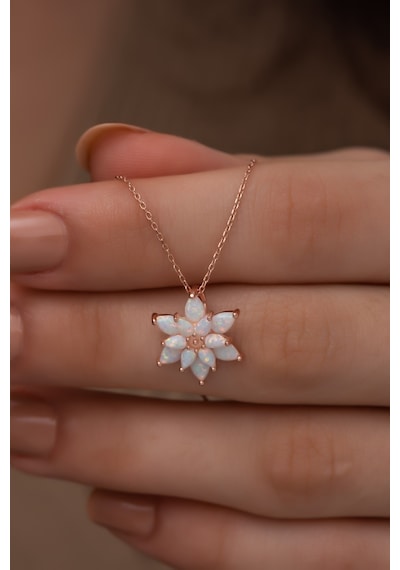 Papatya Silver 925 Ayar Gümüş Beyaz Doğal Opal Taşlı Lotus Kolye