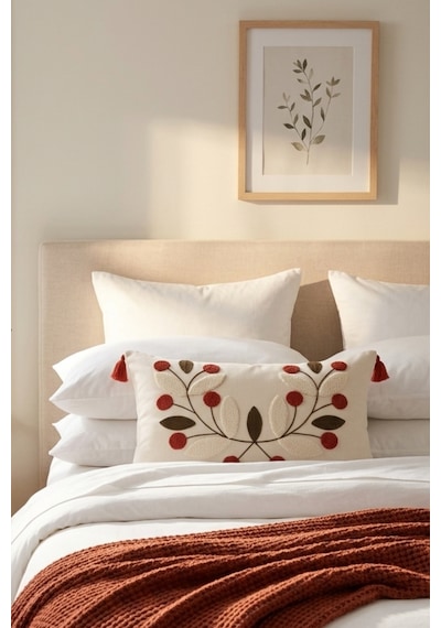 Tomurcuk Botanik Dal Ve Yaprak Motifli Punch Nakışlı Püsküllü Pamuk Kırlent Kılıfı 35x55 Cm Kiremit