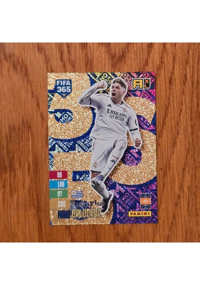 Panini Adrenalyn 2027 Federico Valverde Momentum Oyun Kartı