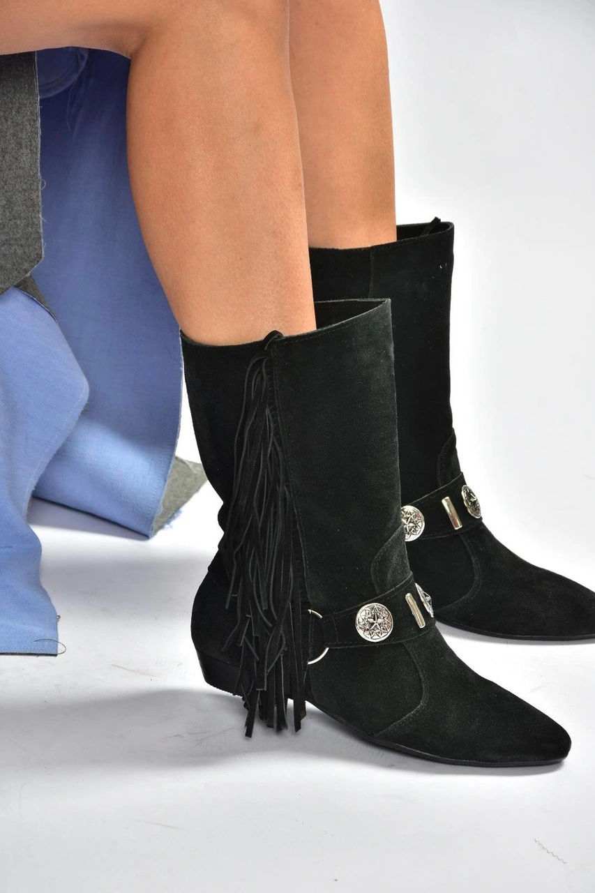 Fox Shoes V380625502 Siyah Süet Püskül Detaylı Kadın Bot Siyah-Süet