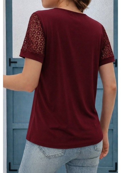 Dogutrend Kadın Kısa Kollu V Yakalı Dantel Detaylı Viskon Bluz Bordo