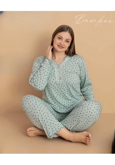 Pijamerry Kadın Büyük Beden Dantel Yaka Bambu Uzun Kol İnce Pijama Takımı 5670 - 1 Adet Yeşil Pijamerry Kadın Büyük Beden Dantel Yaka Bambu Uzun Kol İnce Pijama Takımı 5670 - 1 Adet Yeşil