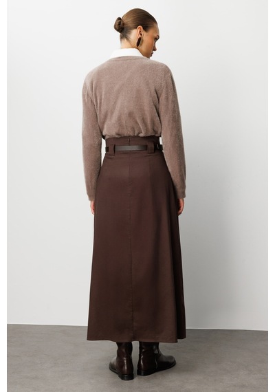 Mizalle Yuvarlak Yaka Oversize Yumuşak Dokulu Vizon Rengi Triko Kazak Vizon