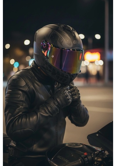 Gıvı 50.x Bones Siyah  1 Renkli 1 Şeffaf Vizörlü Motosiklet Kask İridyum Vizör + Şeffaf