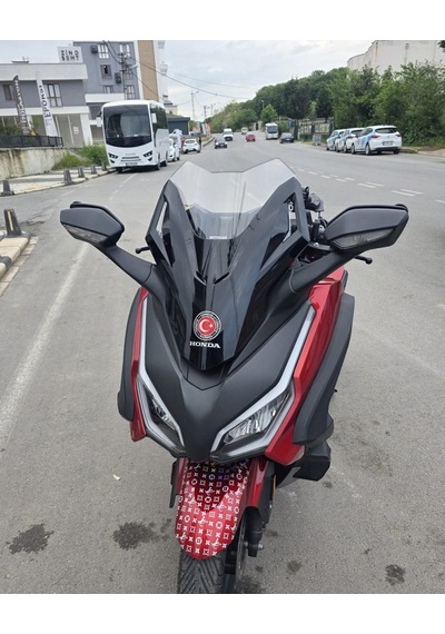 Motocam Honda Forza 250 Ön Cam 2021-2026 Model 43cm Şeffaf Renkli 4mm