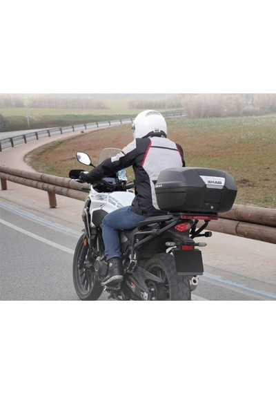 Motosiklet Arka Çanta Sh-44 Litre Karbon Desen Scooter Motor Tur Çantası Siyah 44 Lt Çok Renkli