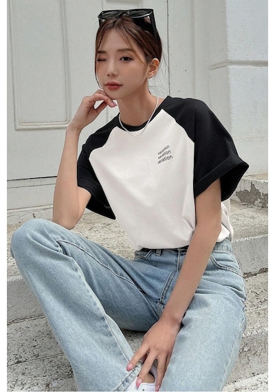 Vocation Parçalı Süprem T-shirt - Beyaz Siyah Baskılı Oversize Bisiklet Yaka Kısa Kol Tişört Beyaz-siyah Vocation Parçalı Süprem T-shirt - Beyaz Siyah Baskılı Oversize Bisiklet Yaka Kısa Kol Tişört Beyaz-siyah