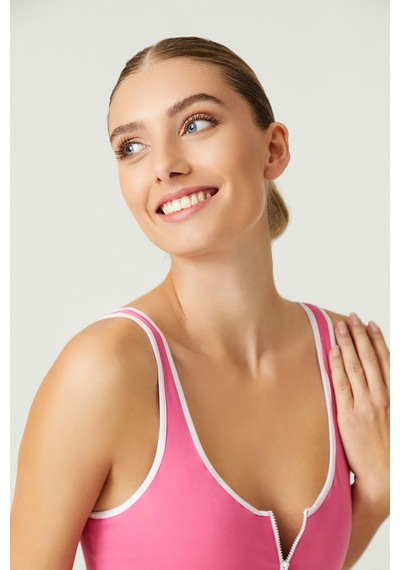Los Ojos X Melodi Pembe Kontrast Biye Ve Fermuar Detaylı Body Bodysuit Pembe Pembe