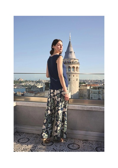 Litae Herşeytrend Yaprak Desenli Ve Dantelli 3lü Pijama Takımı Lacivert
