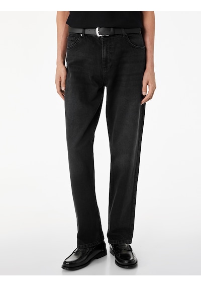 Koton Normal Bel Cepli Pamuklu Kemerli Vintage Straight Fit Jean Pantolon Siyah 6sam40363nd Koton Normal Bel Cepli Pamuklu Kemerli Vintage Straight Fit Jean Pantolon Siyah 6sam40363nd