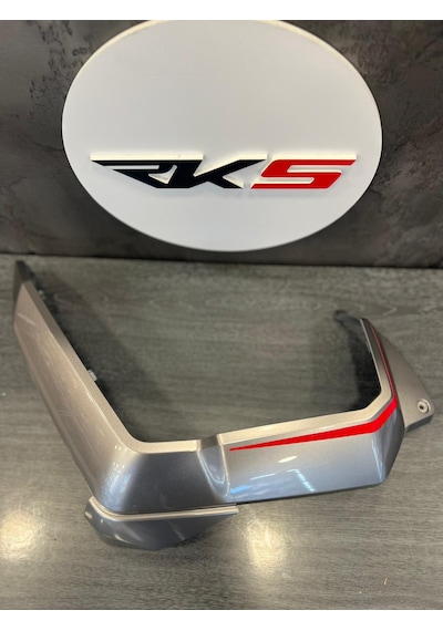 Rks Reale 125 Rüzgarlık Sağ Kırmızı -