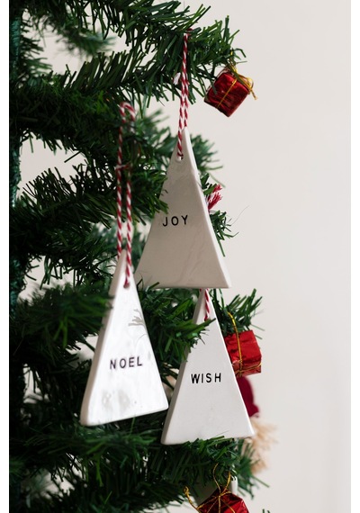Yılbaşı El Yapımı Seramik 3 Lü Çam Ağacı Süsü Noel Joy Wish Beyaz - 304352844