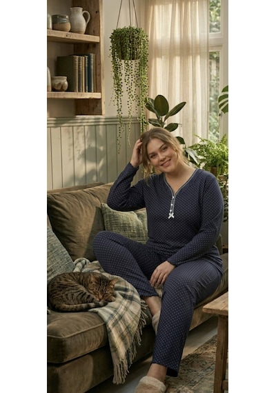 Miss Melina Büyük Beden % 100 Pamuk Uzun Kol Kadın Pijama Takımı Lacivert - 9030024004068 Koyu Lacivert Miss Melina Büyük Beden % 100 Pamuk Uzun Kol Kadın Pijama Takımı Lacivert - 9030024004068 Koyu Lacivert