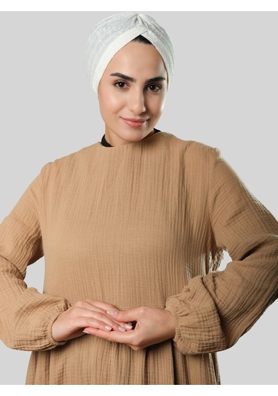Hürrem Bone Beyaz Pratik Hazır Geçmeli Tesettür Bone Jakar Kendinden Desenli 1209 42 Beyaz