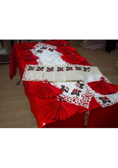 Afife Kadife Krem Kırmızı Sofra Takımı 8 Kişilik 160x230cm 34 Prç.- 373 Çok Renkli