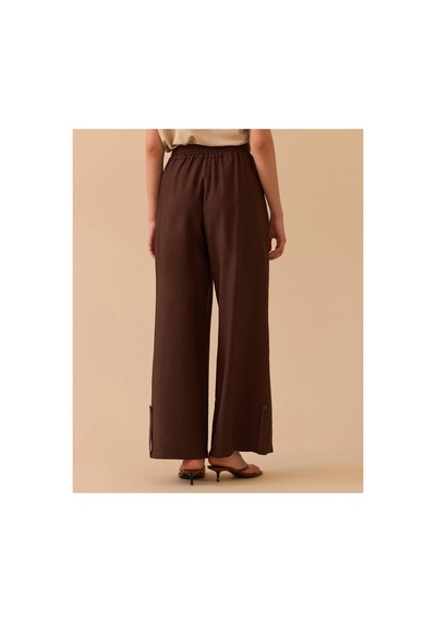 Seçil Düğme Detalı Tunik Ve Yüksek Bel Düz Paça Pantolon Kahverengi - 933556146 Kahverengi Seçil Düğme Detalı Tunik Ve Yüksek Bel Düz Paça Pantolon Kahverengi - 933556146 Kahverengi