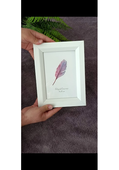 Fotoğraf Baskısı + Fotoğraf Çerçevesi - 15x21 Cm İç Ölçü - 19x25 Cm Dış Ölçü - Beyaz Renk