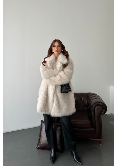 Myloore Kadın Bej Oversize Premium Kürk Kaban Mlb106