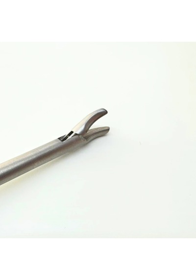 Laparoscopic Needle Holder - Sağa Eğimli - Praticmed