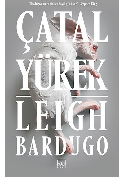Çatal Yürek - Leigh Bardugo - İthaki Yayınları