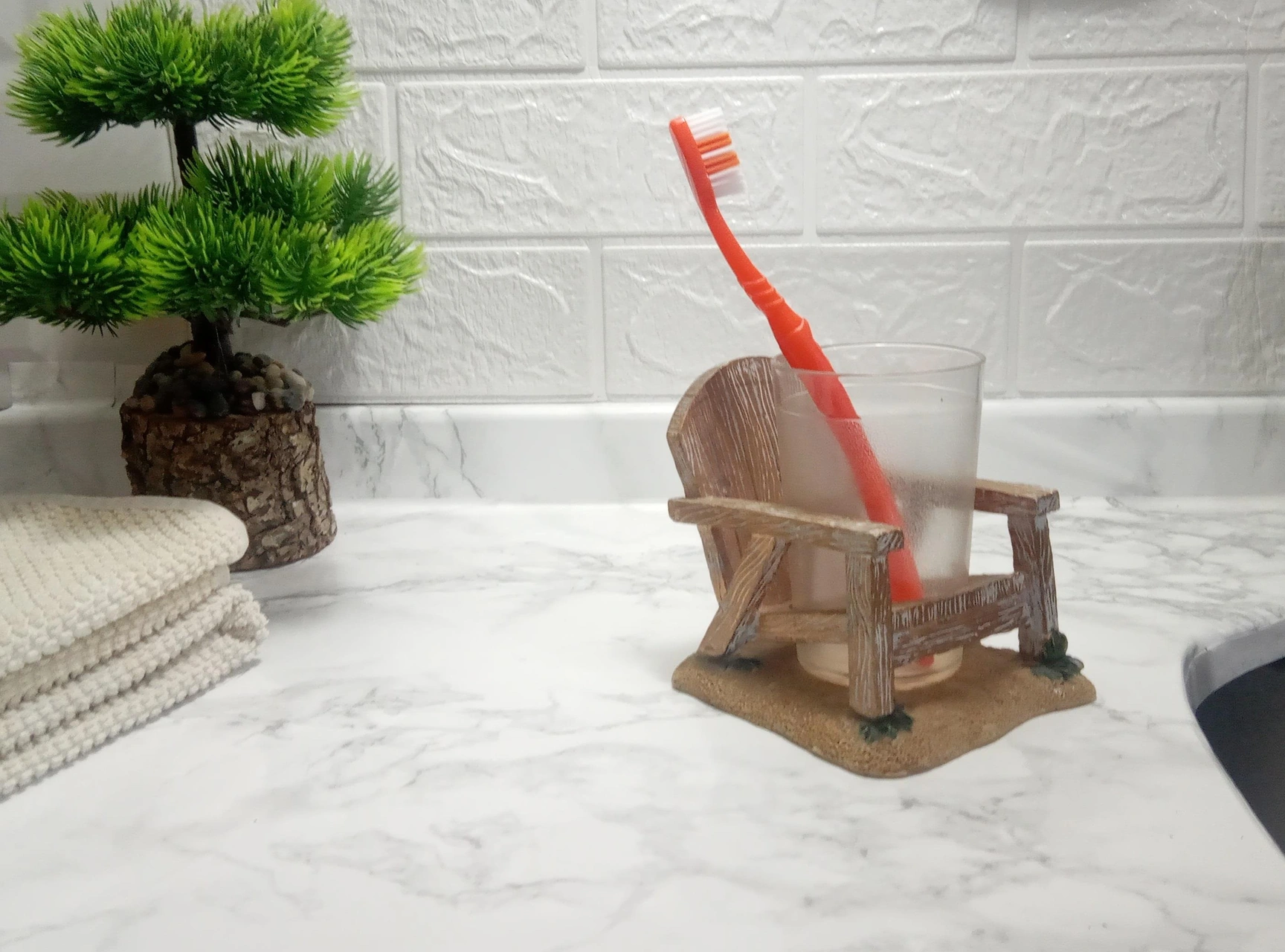 2 Adet Diş Fırçalık Ve Macunluk Sandalye Poliresin 13x11x10cm 200ml Banyo Seti Çok Renkli