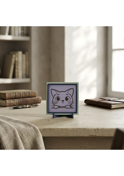 Meraklı Kedi Temalı Şık Dekoratif Obje, Yaşam Alanınız İçin Sempatik Değerli Bir Hediye 10x10 Cm
