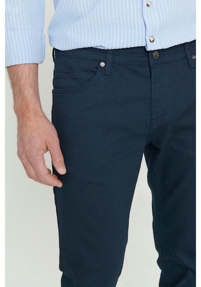 AC&Co / Altınyıldız Classics 360 Derece Her Yöne Esneyen Slim Fit Dar Kesim Diyagonal Desenli Erkek Pantolon Lacivert Çok Renkli AC&Co / Altınyıldız Classics 360 Derece Her Yöne Esneyen Slim Fit Dar Kesim Diyagonal Desenli Erkek Pantolon Lacivert Çok Renkli