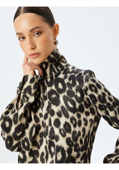 Koton Pile Detaylı Manşetli Dik Yaka Leopar Desenli Bluz Siyah Desenli 5wak60252uw Siyah Koton Pile Detaylı Manşetli Dik Yaka Leopar Desenli Bluz Siyah Desenli 5wak60252uw Siyah