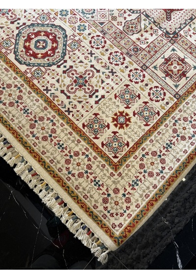Hoom Rugs Sultani 822 Stone Klasik Salon Halısı Çok Renkli