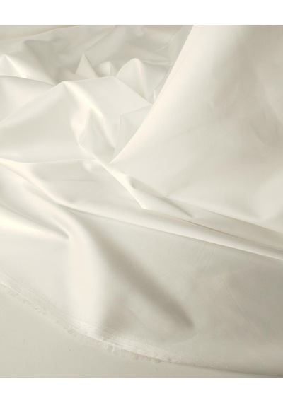 Beyaz Renkte Tok Saten En: 140cm-11313