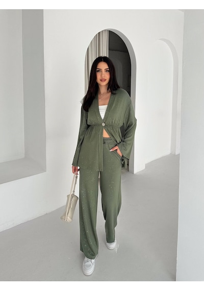 Kadın Simli Uzun Kol Modal Kumaş Kimono Pantolon İkili Takım Şık Ve Rahat Kadın Takım Yeşil Kadın Simli Uzun Kol Modal Kumaş Kimono Pantolon İkili Takım Şık Ve Rahat Kadın Takım Yeşil