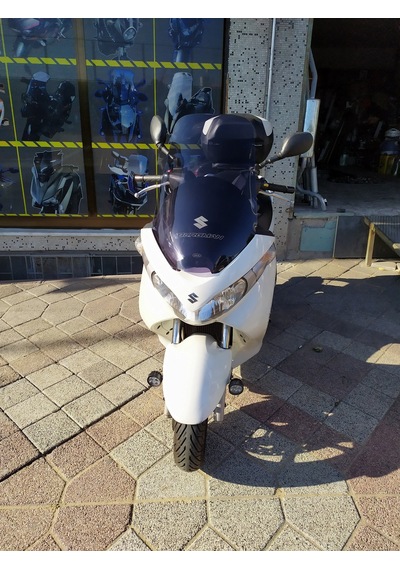13-22 Suzuki Burgman 200 Cam 64Cm 4Mm Koyu Füme Zeus