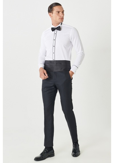 Ac&Co / Altınyıldız Classics Slim Fit Dar Kesim Kırlangıç Yaka Desenli Yelekli Smokin Takım Lacivert