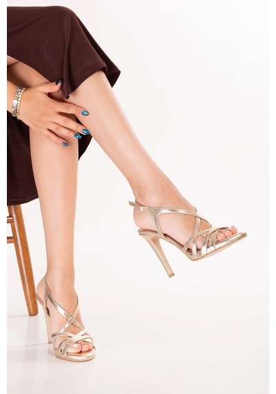 Gondol Kadın Hakiki Deri İnce Stiletto Topuklu Abiye Ayakkabı Brgl.6226 Gold