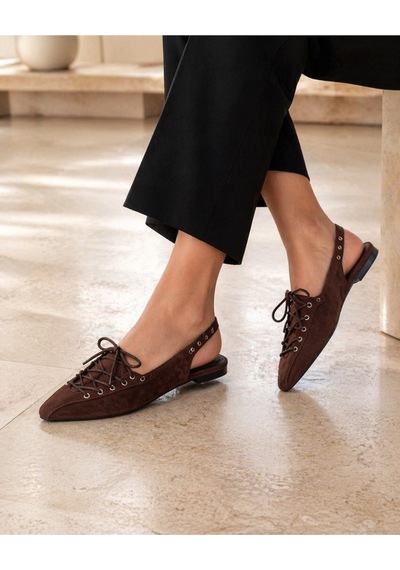 Dadwolf Kadın Süet Bağcıklı Slingback Babet Sivri Burun Arkası Açık Günlük Ayakkabı Kahverengi Dadwolf Kadın Süet Bağcıklı Slingback Babet Sivri Burun Arkası Açık Günlük Ayakkabı Kahverengi