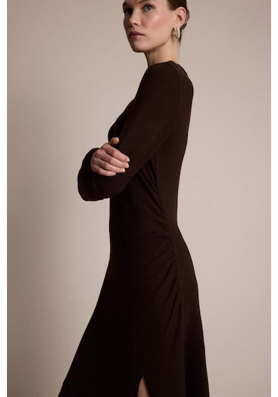 Defacto Bisiklet Yaka Yırtmaçlı Uzun Kollu Midi Elbise G6503ax25aubn66 Kahve-bn66