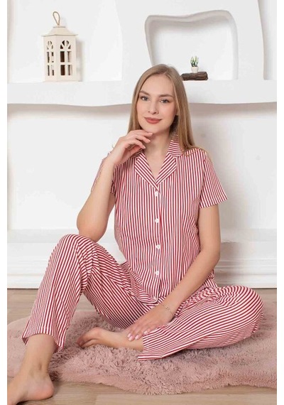 Monox Kadın Önden Düğmeli Kısa Kol Likralı Çizgili Gömlek Pijama Takımı Kırmızı