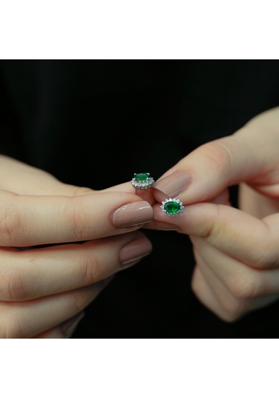 Lova Pırlantalı Oval Zümrüt Anturaj Küpe -  3040013