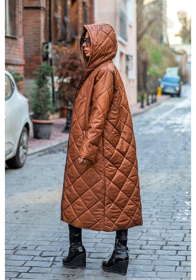 Keyifli Moda Kadın Kahverengi Kapüşonlu Baklava Desen Büyük Beden Uzun Şişme K