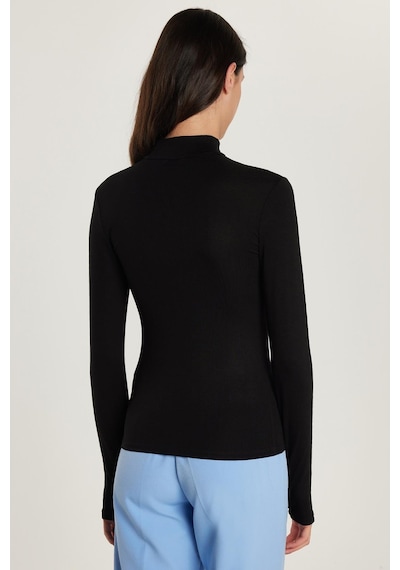Tudors Kadın Regular Fit Klasik Kesim Viskon Kumaş Balıkçı Yaka Siyah Bluz -34615 Siyah