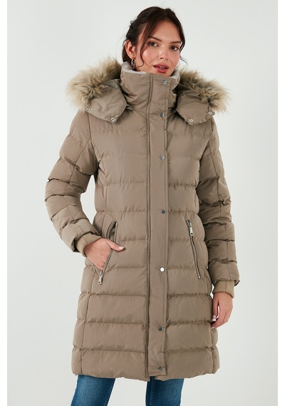 Lela Regular Fit Çıkarılabilir Kapüşonlu Fermuarlı Cepli Şişme Bayan Mont 497Emily Koyu Bej Lela Regular Fit Çıkarılabilir Kapüşonlu Fermuarlı Cepli Şişme Bayan Mont 497Emily Koyu Bej