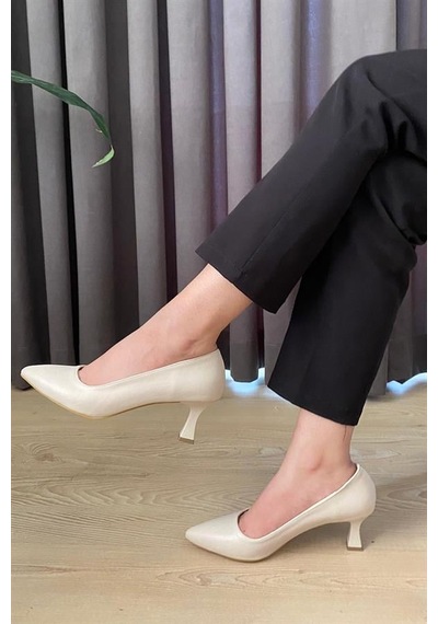 Kadın Sity Krem Cilt 6 Cm İnce Topuklu Stiletto Krem