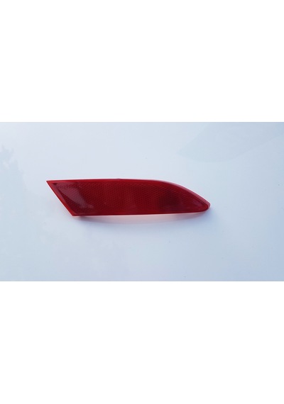 Ford Focus 3 2011-2018 Arka Tampon Deflektör-Kedi Gözü Sağ