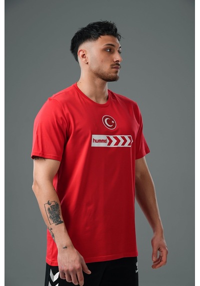Hummel Armin Milli Takım Pro Tişört Kırmızı