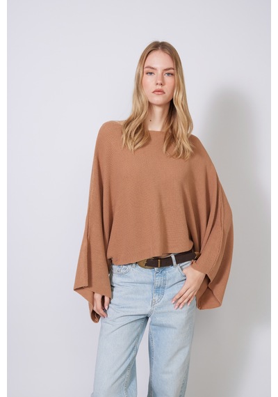 Yarasa Kol Kayık Yaka Triko Pelerin CAMEL