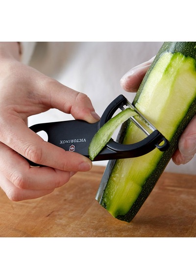 Victorinox 7.6073.3 Patates  Soyacağı Siyah