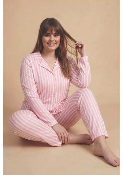 Wordex Mirano 9851 Uzun Kollu Şardonlu Soft Kışlık Düğmeli Büyük Beden Kalpli Kadın Pijama Takımı Pembe