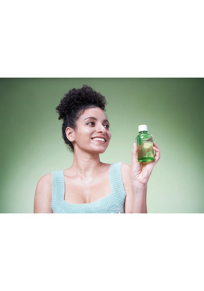 Jumıso Super Soothing Cica & Aloe Essence Toner Yatıştırıcı Cica & Aloe Vera Özlü Cilt Bakım Tonik 125ml