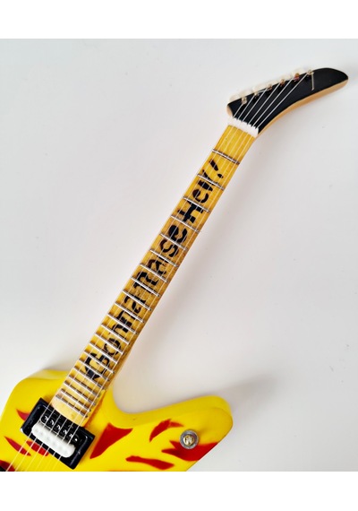 El Yapımı 1/4 Ölçek Minyatür Elektro Gitar Hamer Gonna Raise Hell