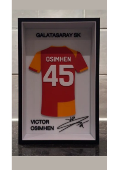 Maskeli Golcü Forma Ve İmzalı 3d Duvar Tablosu Taraftar Dekoratif Tablo